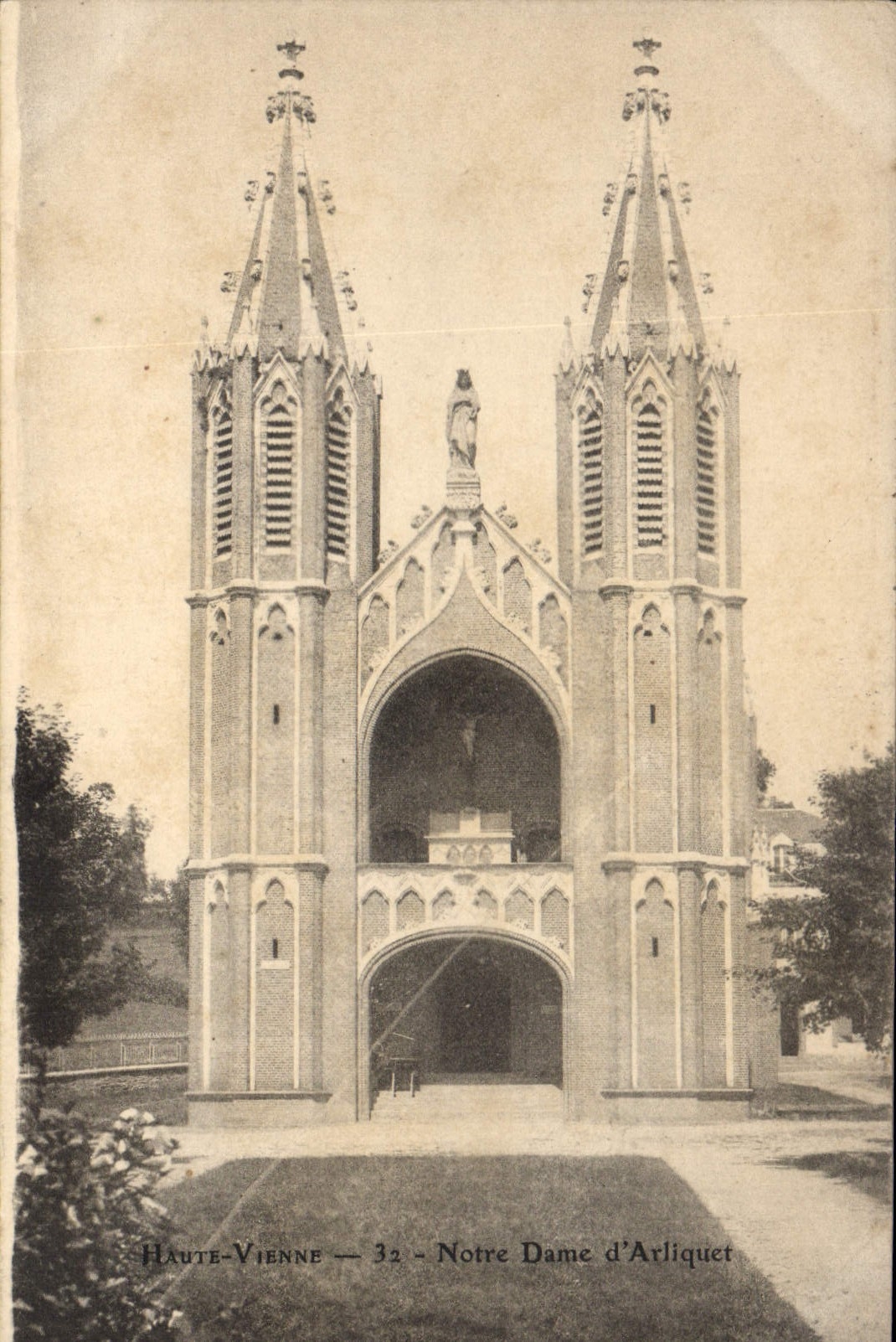 CPA Haute Vienne Notre Dame d'Artliquet