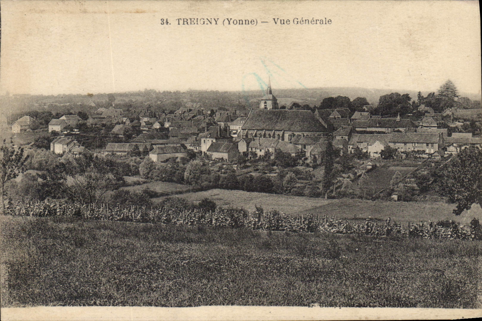 CPA Treigny (Yonne) Vue generale