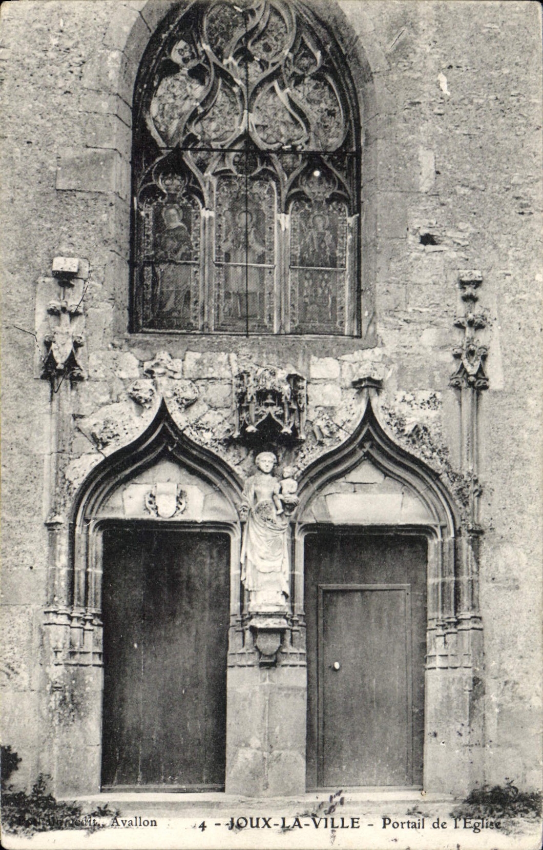 CPA Avallon Joux La Ville Portail de l'Eglise