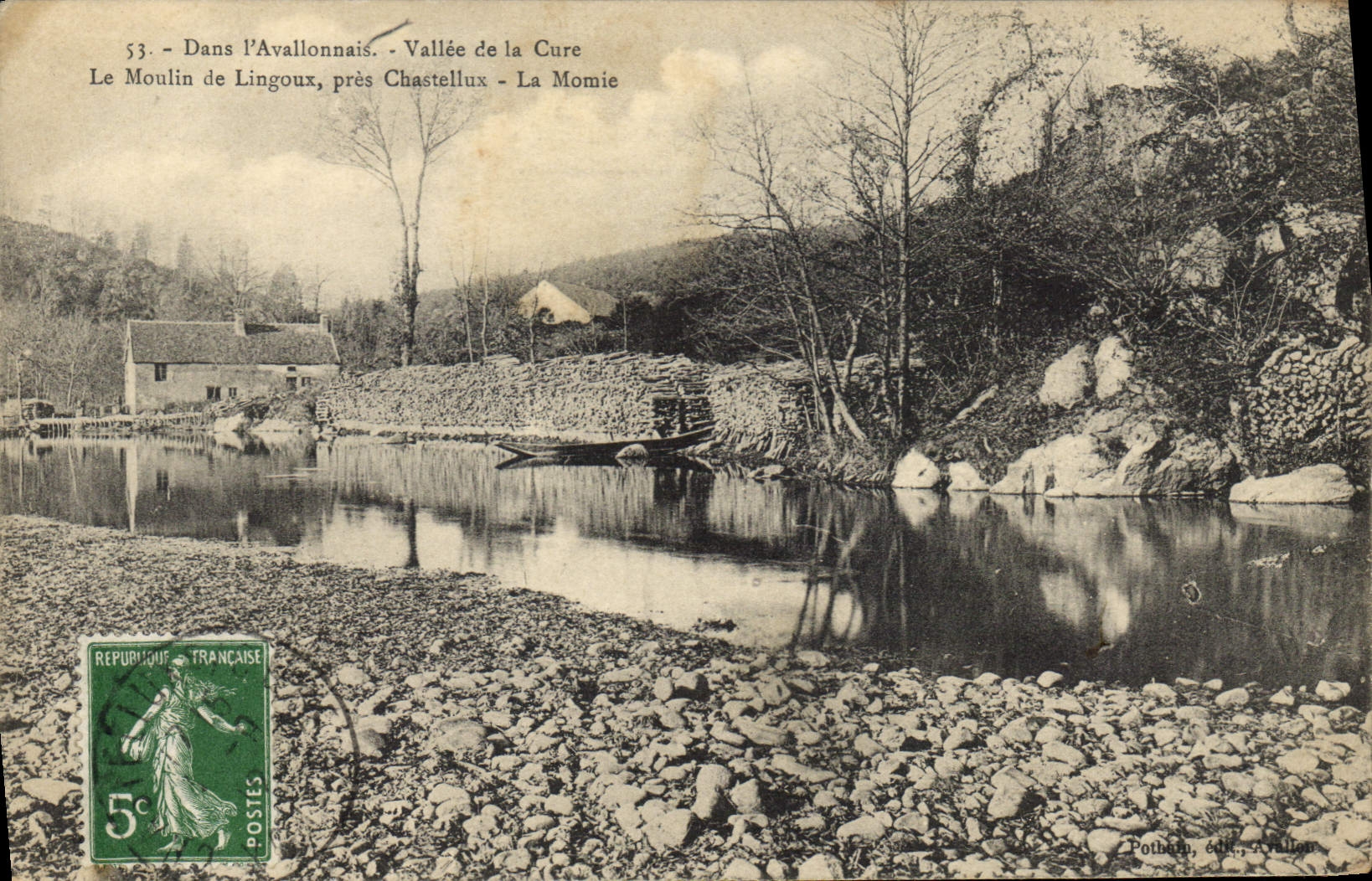 CPA Dans l'Avallonnais Vallee de la Cure Le Moulin de Lingoux pres Chastellux La Momie