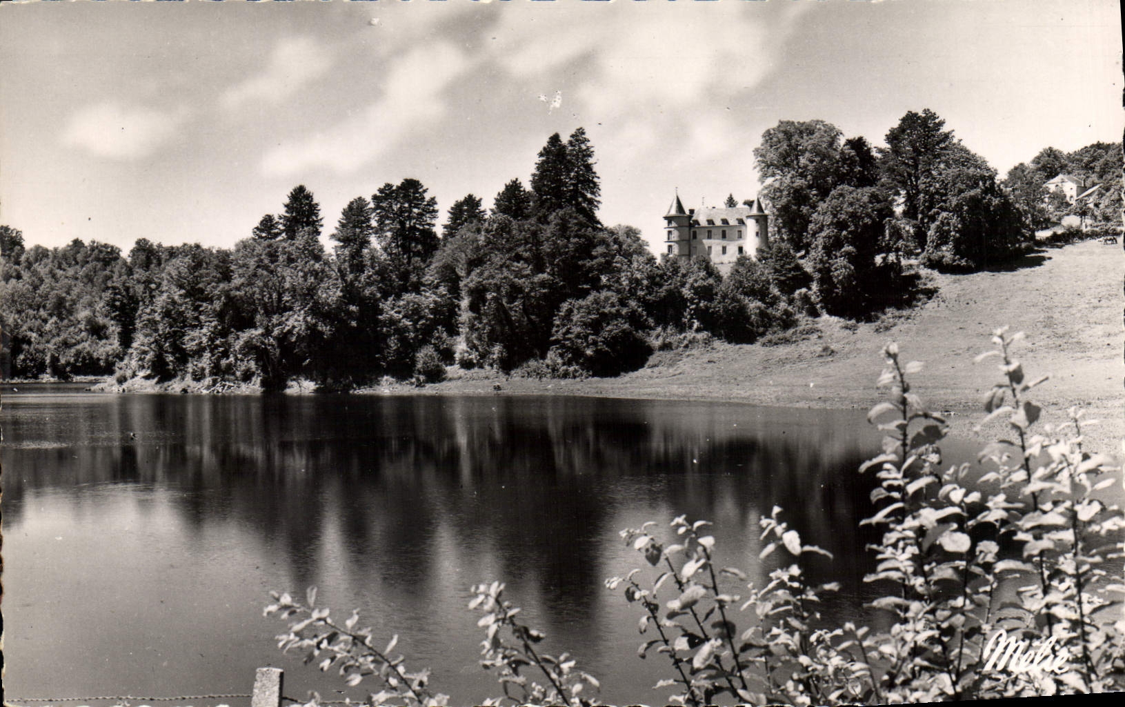 CPA Barrage et lac Artificiel du Crescent Yonne Le Chateau de Railly 