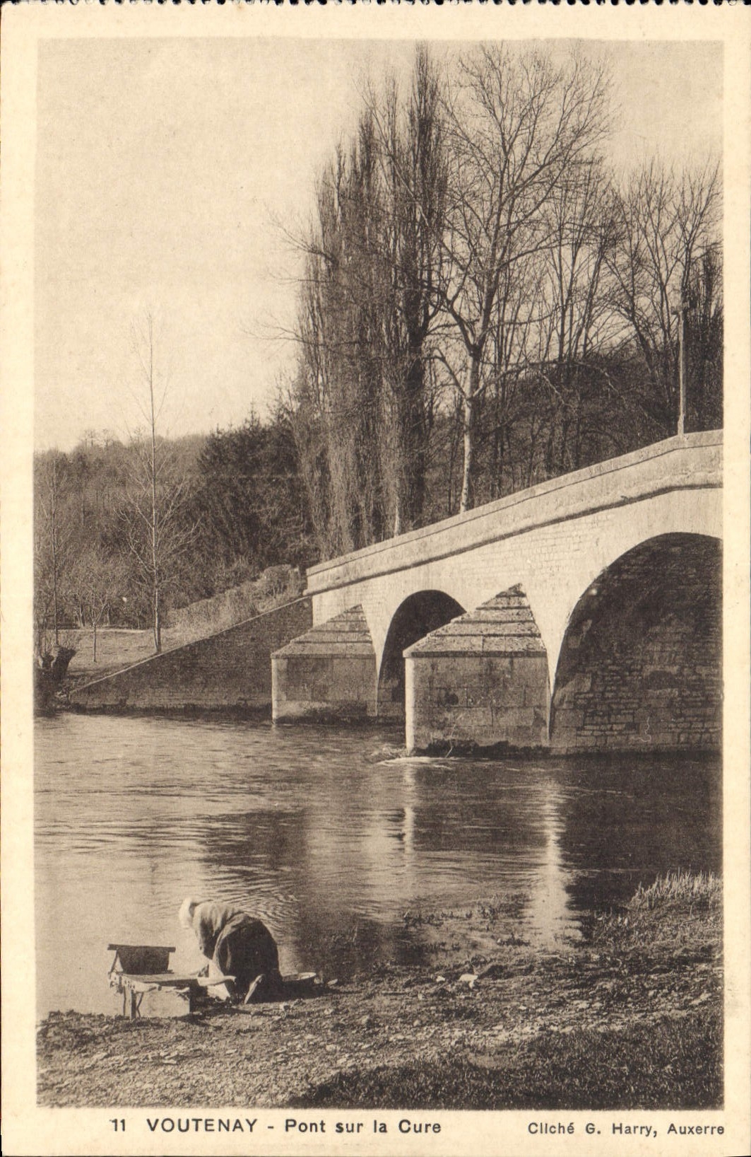 CPA Voutenay Pont sur la Cure 
