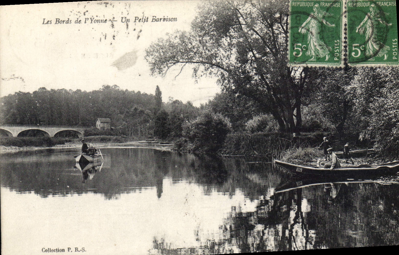 CPA Les Bords de l'Yonne Un Petit Barbison Bateau