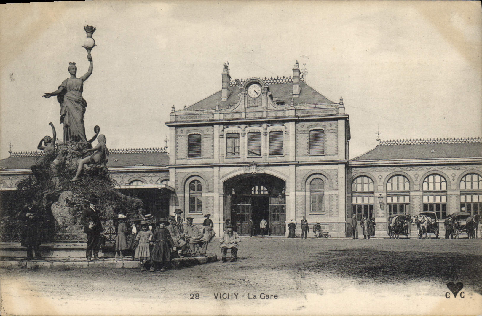 CPA Vichy La Gare 