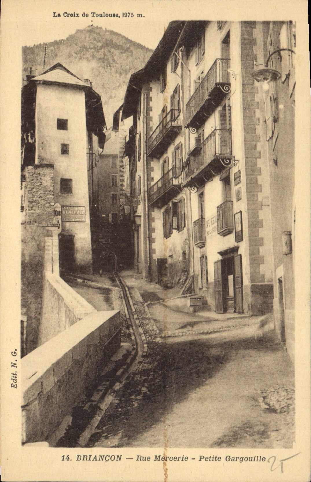 CPA Briancon Rue Mercerie Petite Gargouille 