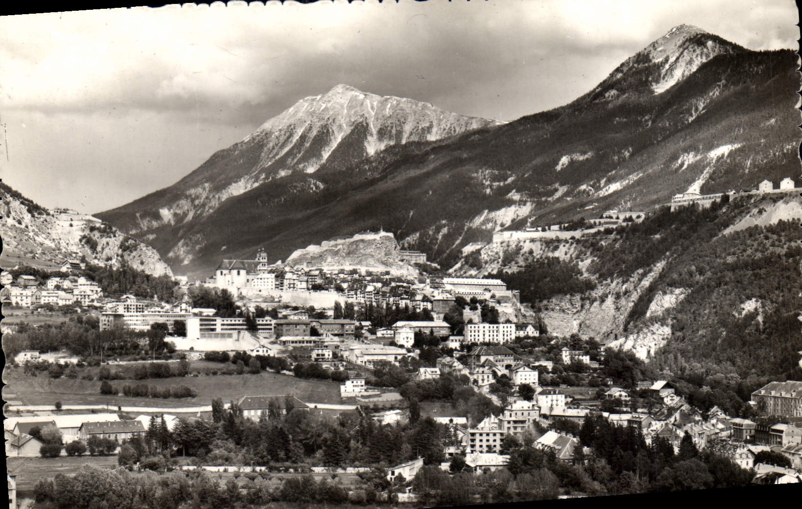 CPA Briancon Htes Alpes Vue generale 