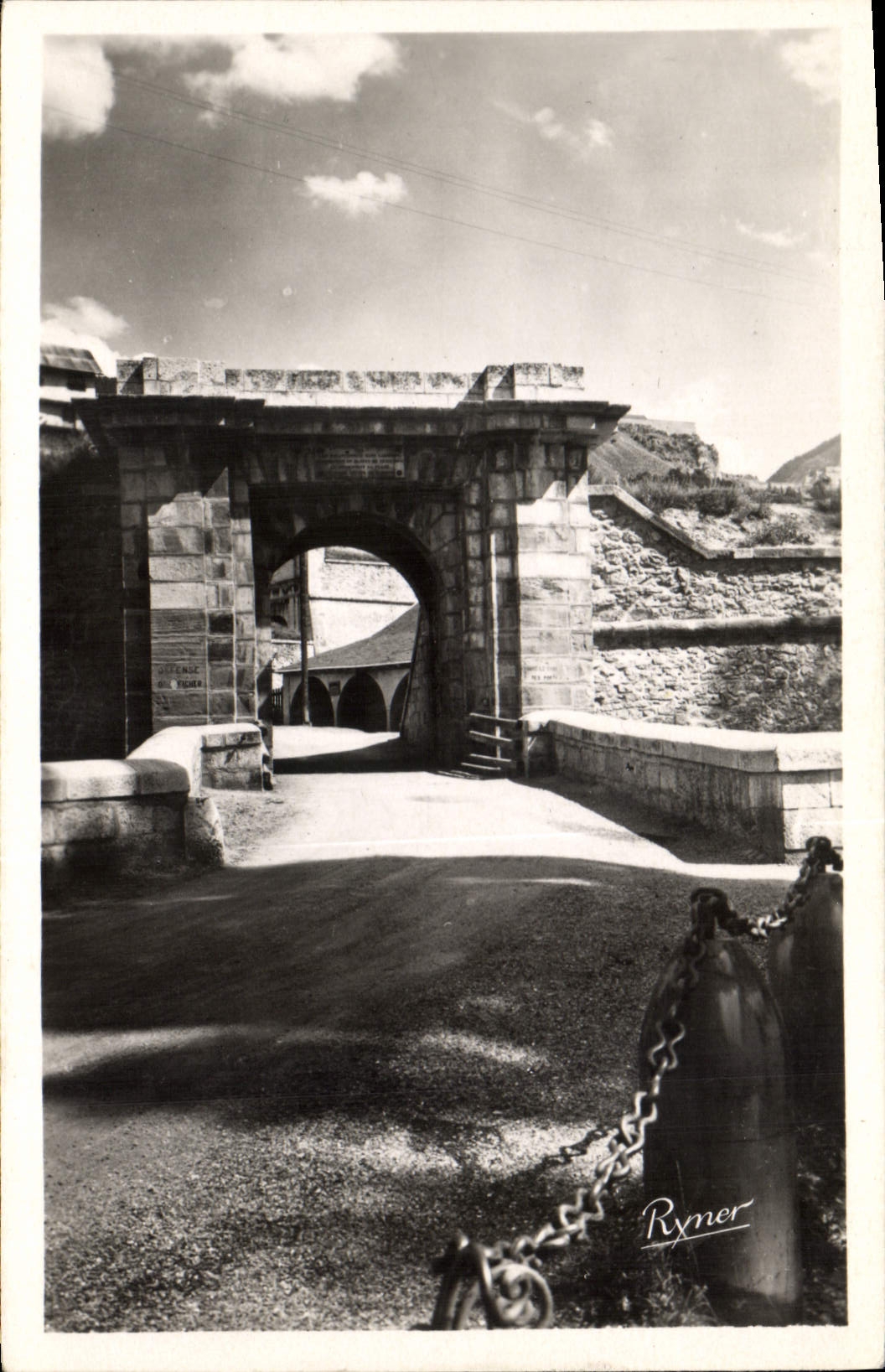 CPA Briancon Hautes Alpes Porte d'Embrun 