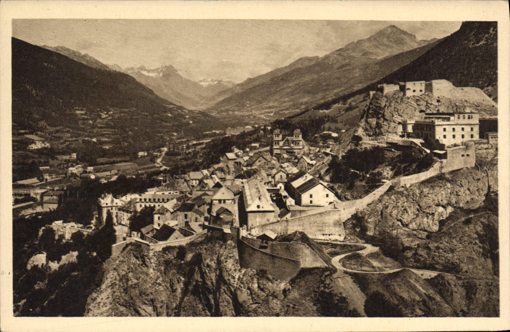 CPA Briancon et la Vallee de la Guisane