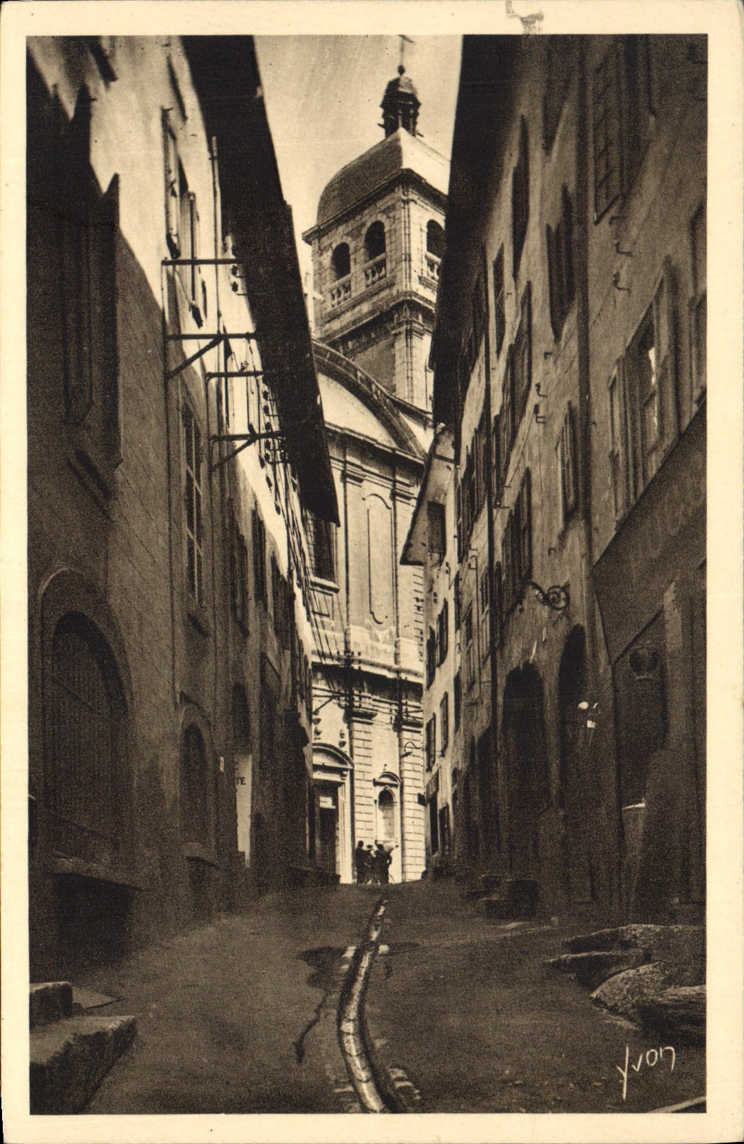 CPA Briancon Htes Alpes La Petite Gargouille