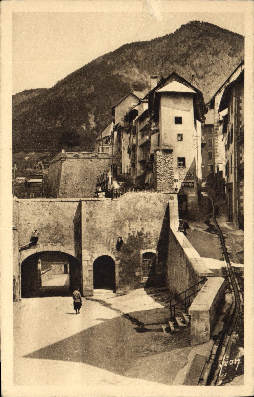 CPA Briancon Hautes Alpes Porte d'Embrun