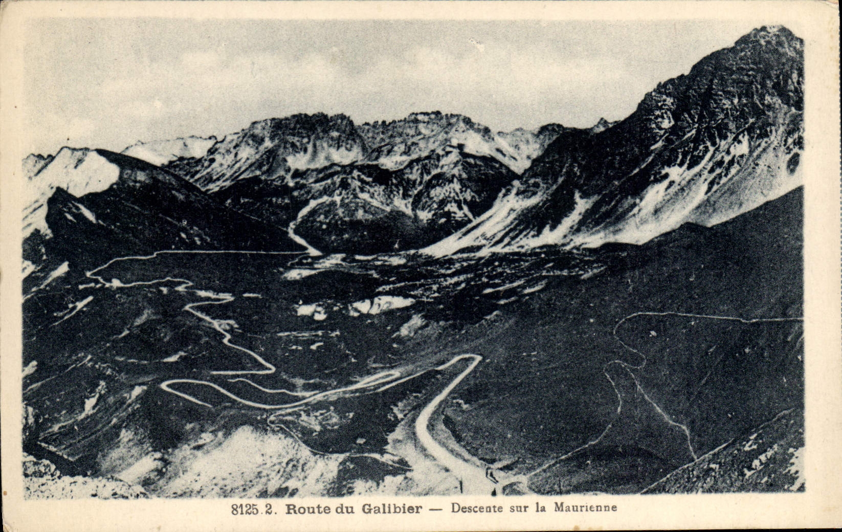 CPA Route du Galibier Desceate sur la Maurienne