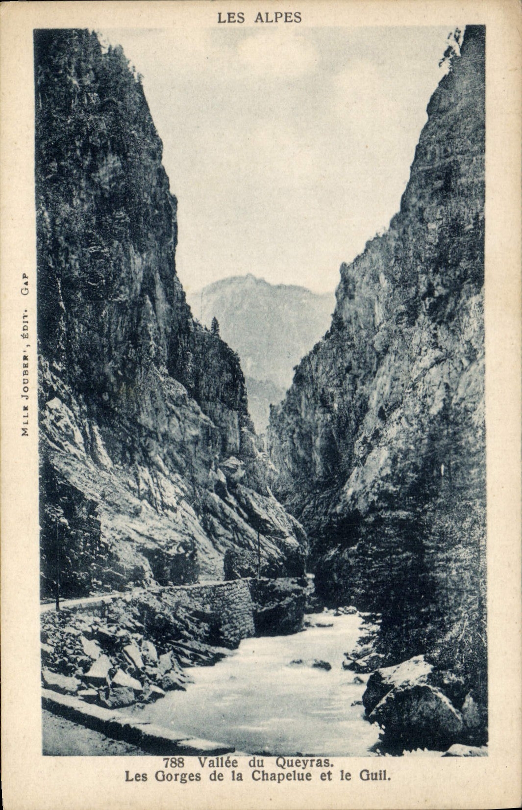 CPA Les Alpes Vallee du Queyras Les Gorges de la Chapelue et le Guil
