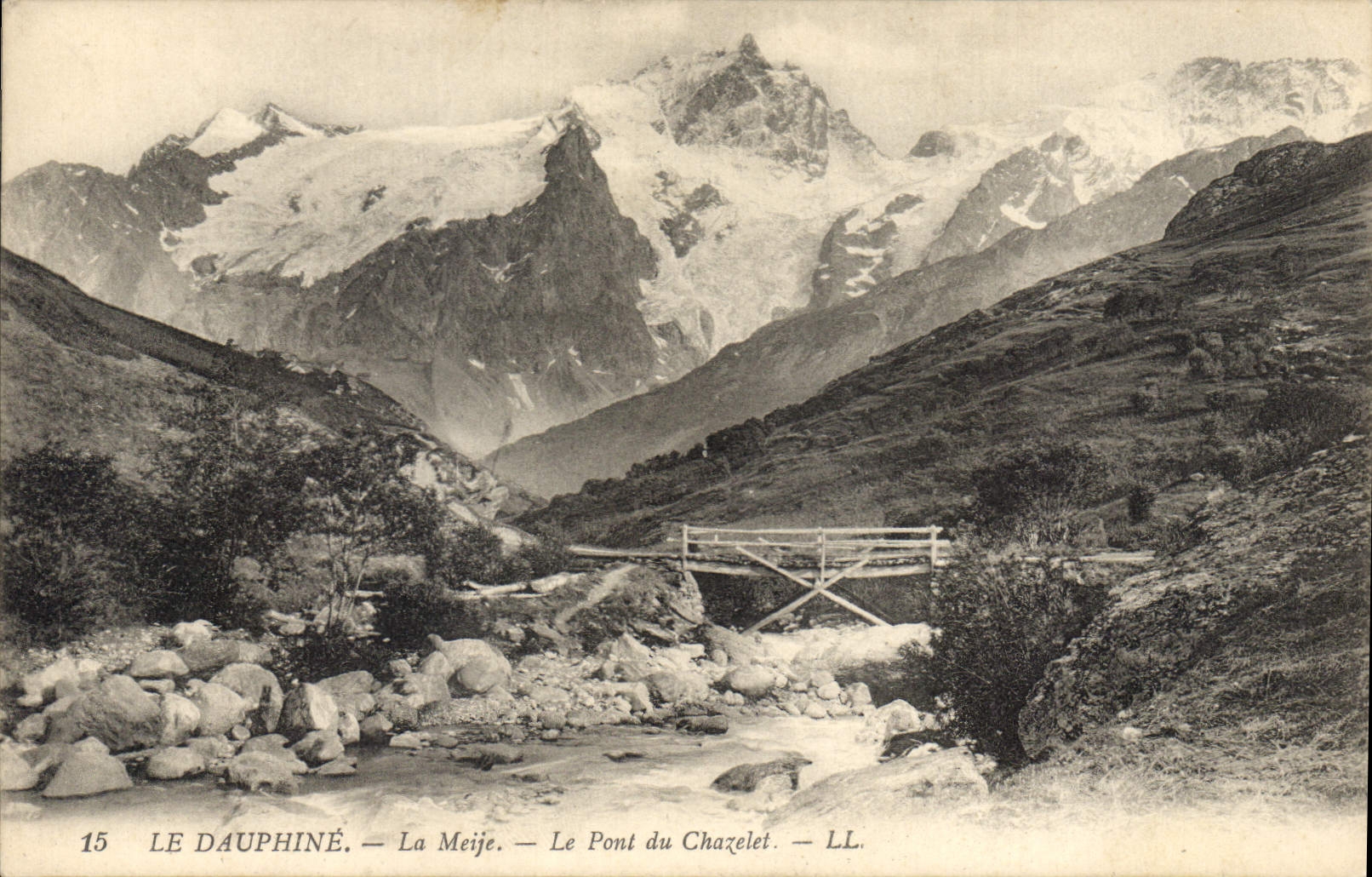 CPA Le Dauphine Le Pont du Chazelet 