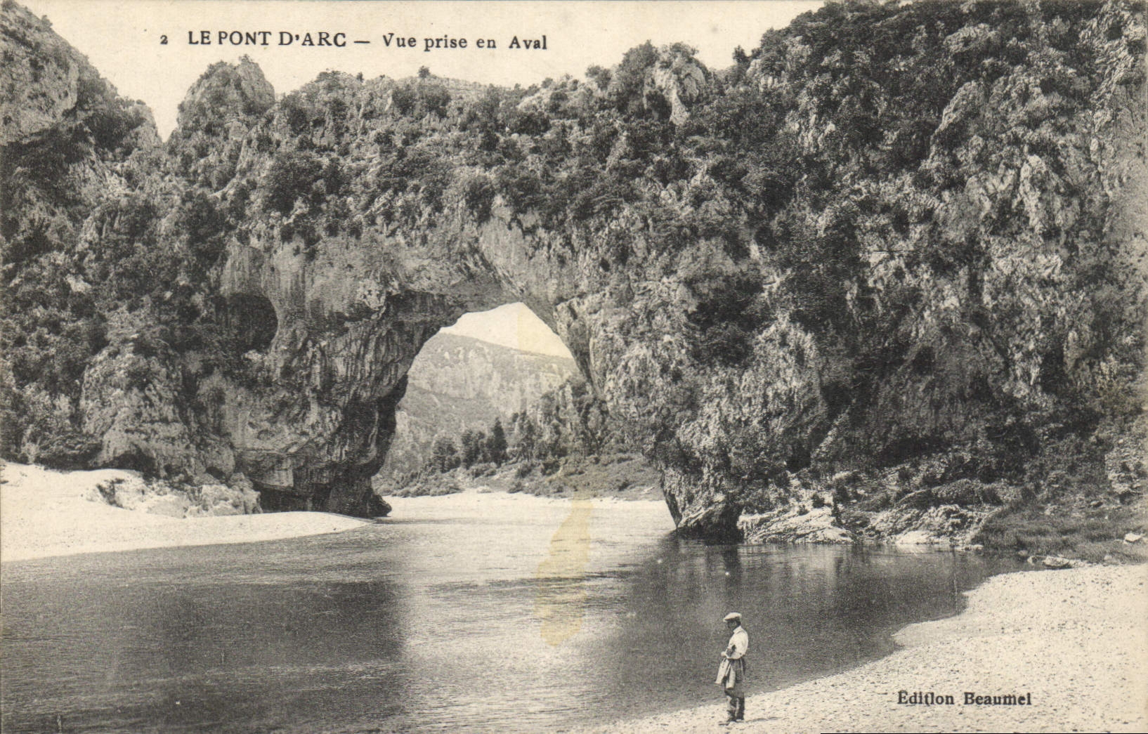 CPA Le Pont d'Arc Vue prise en Aval