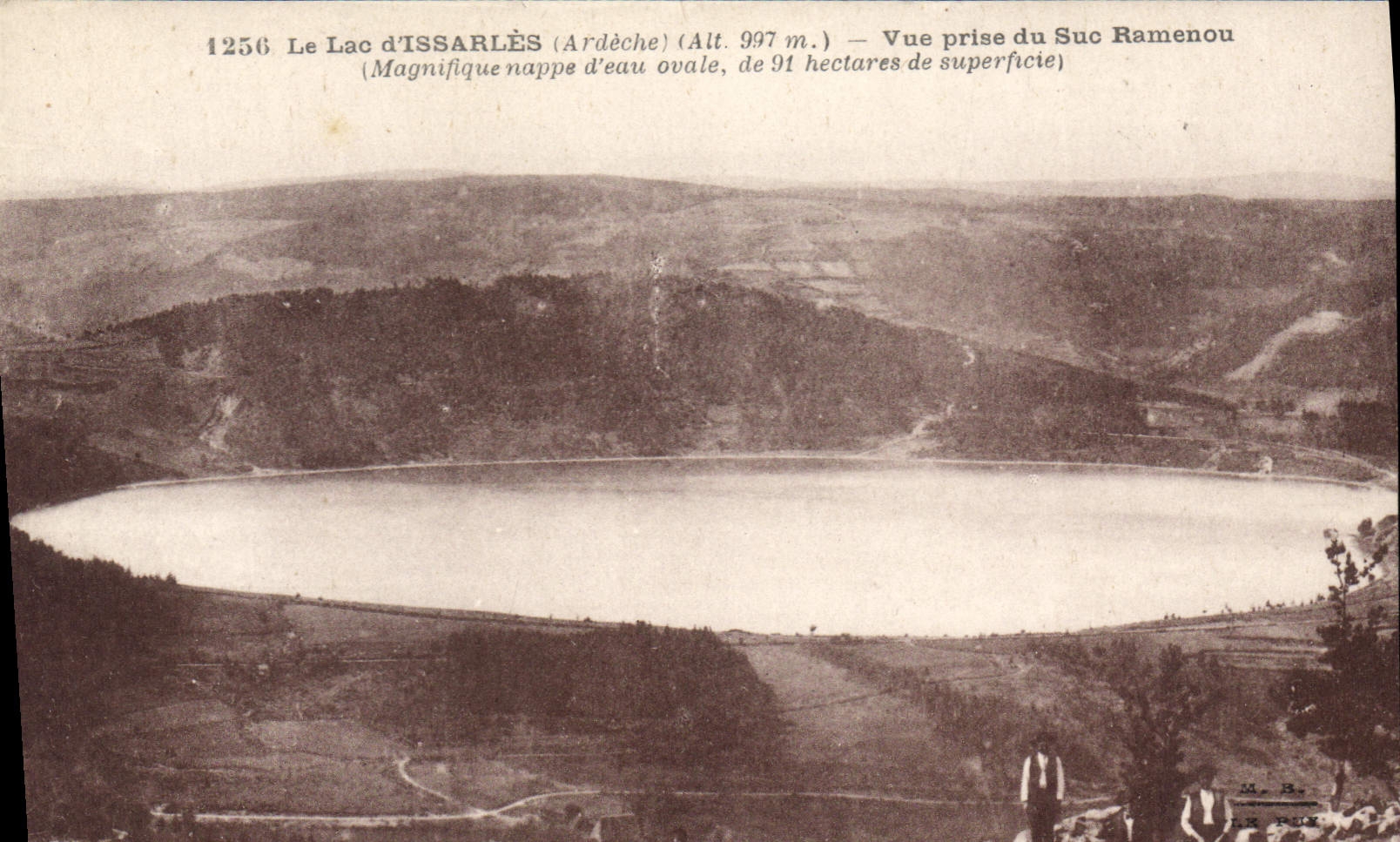 CPA Le Lac d'Issarles Ardeche Vue prise du Suc Ramenou