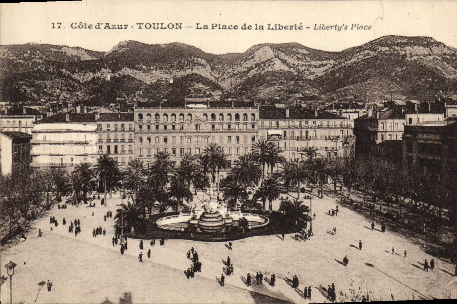 CPA Cote de Azur Toulon La Place de la Liberte 
