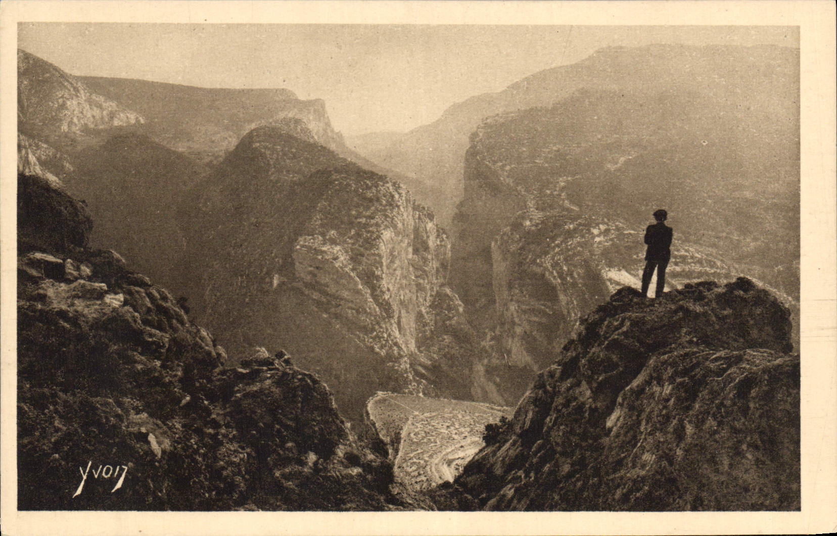 CPA Paysages et Pierres de provence le Ponte Sublime des Gorges du Verdon