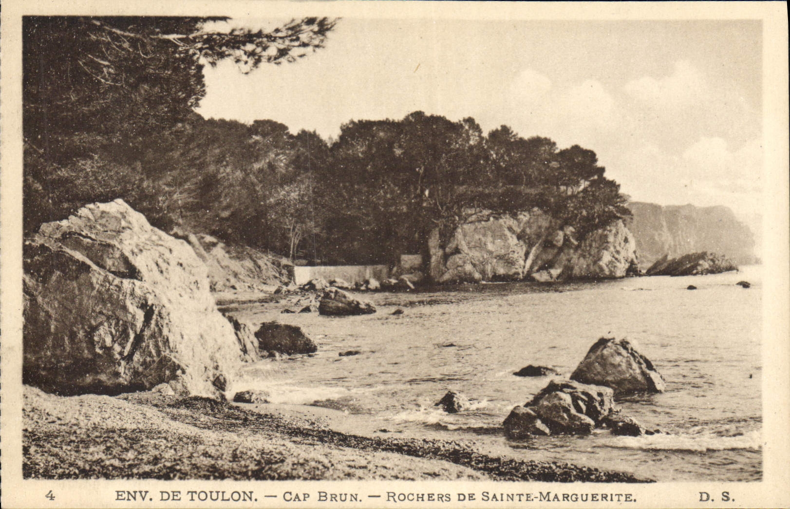 CPA Env de Toulon Cap Brun Rochers de Sainte Marguerite