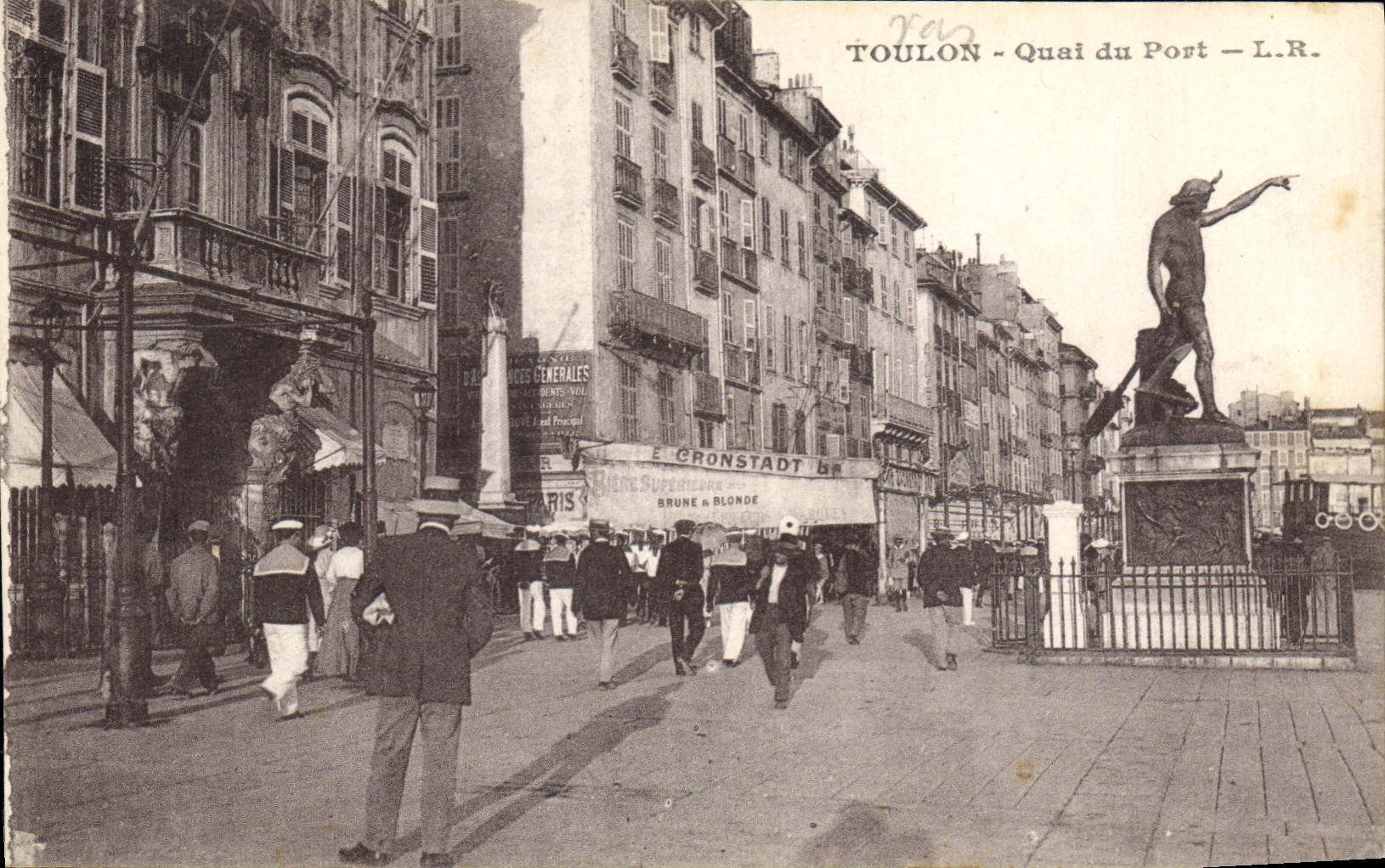 CPA Toulon Quai du port Cronstadt