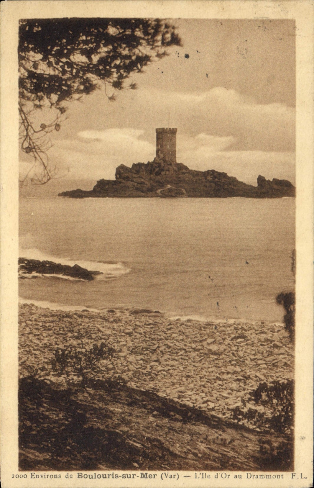 CPA Environs de Boulouris sur Mer Var l'Ile d'Or au Drammont