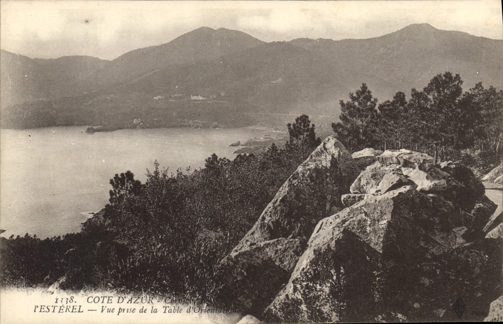 CPA Cote d'Azur l'Esterel vue prise de la Table d'Orientale 