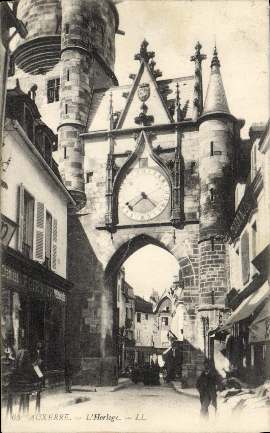 CPA Auxerre L'Horloge 