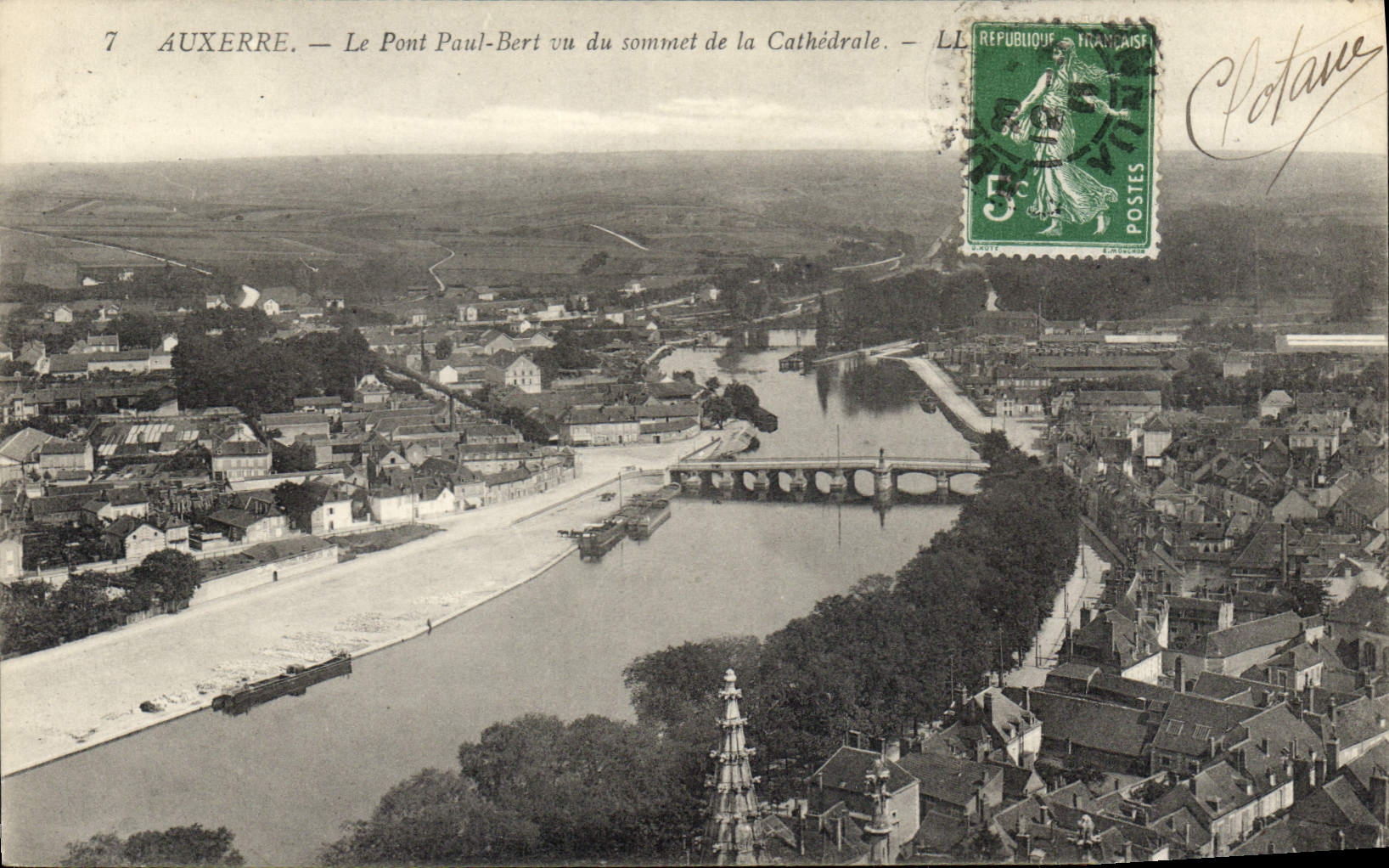 CPA Auxerre le Pont Paul Bert vu du Sommet de la Cathedrale