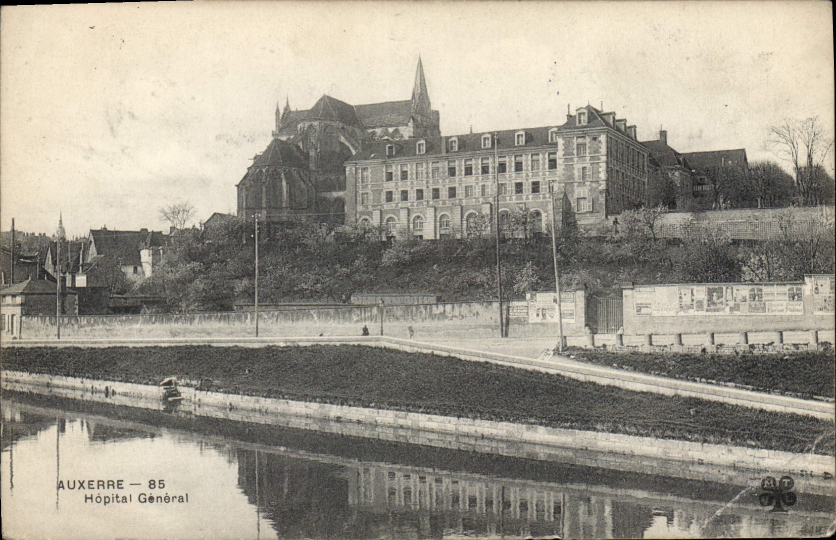 CPA Auxerre Hopital Generale