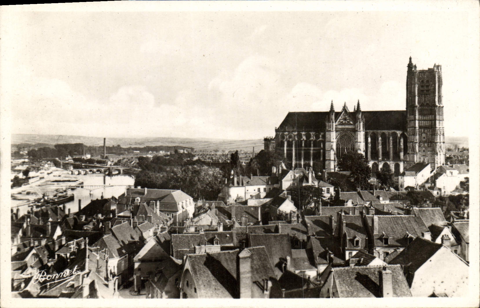 CPA Auxerre Vue generale prise du Clocher Saint Germain
