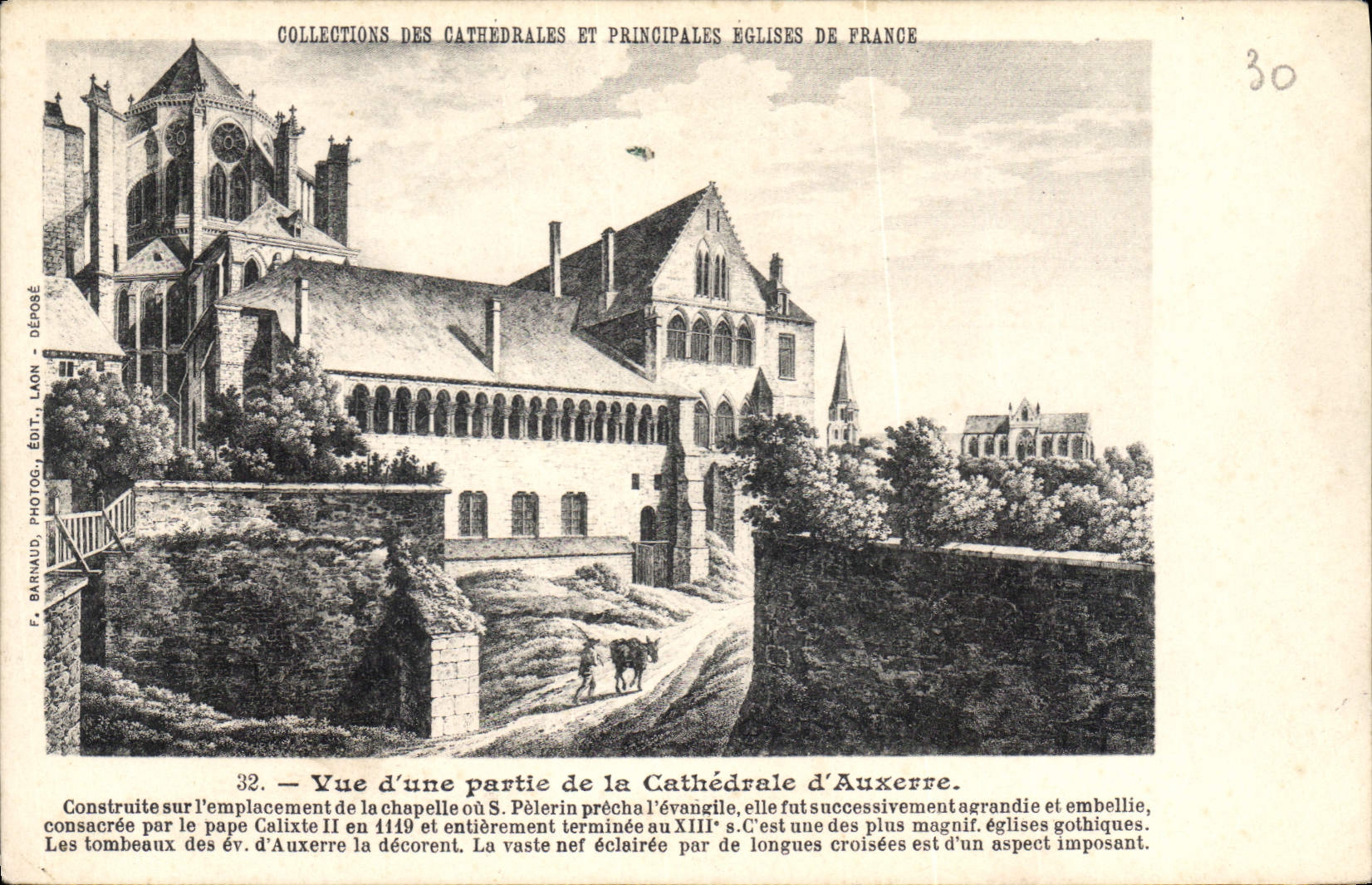 CPA Collections des cathedrale et Principales Eglises de France vue d'une Partie de la Cathedrale Au