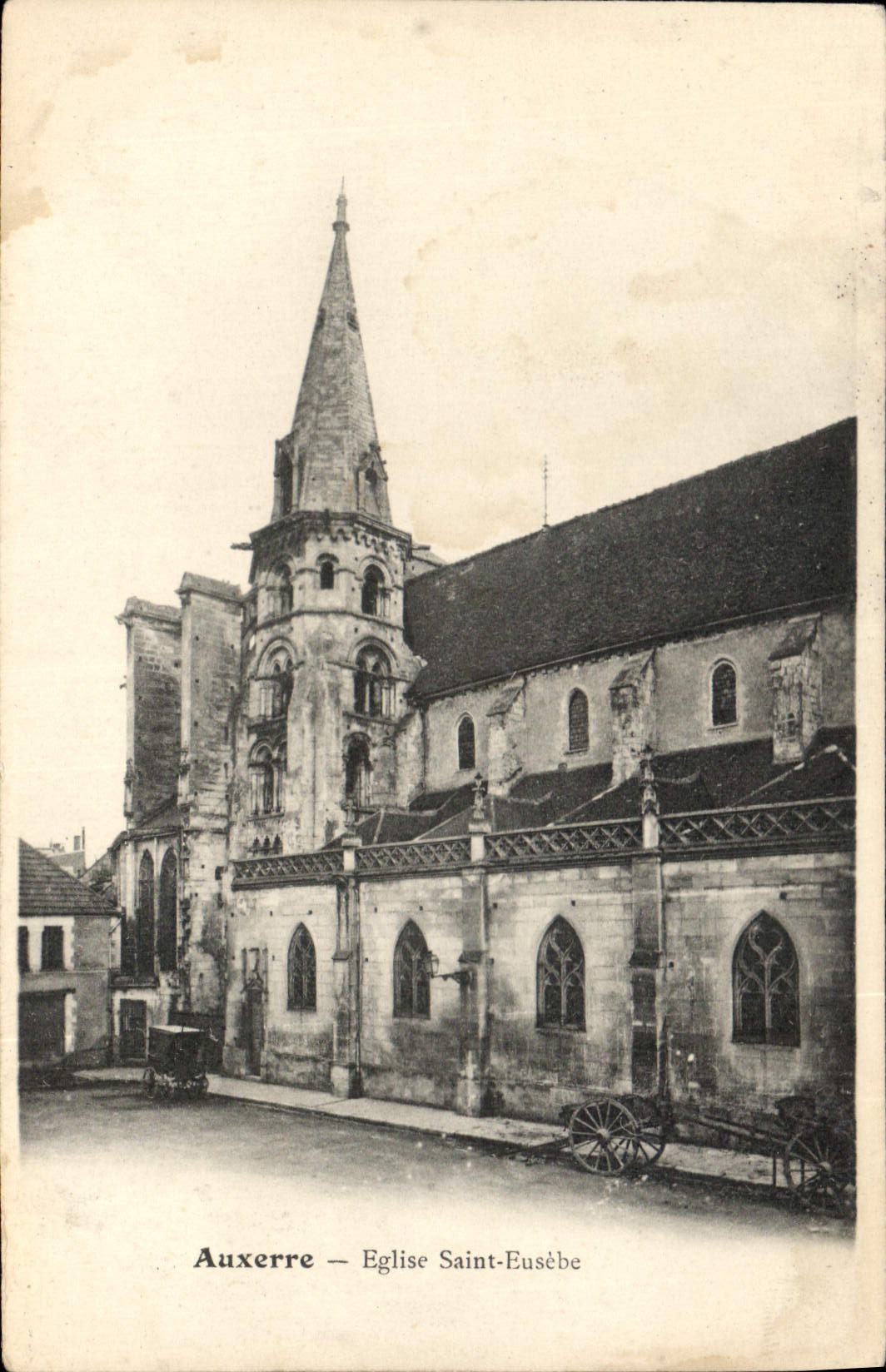 CPA Auxerre eglise Saint Eusebe 