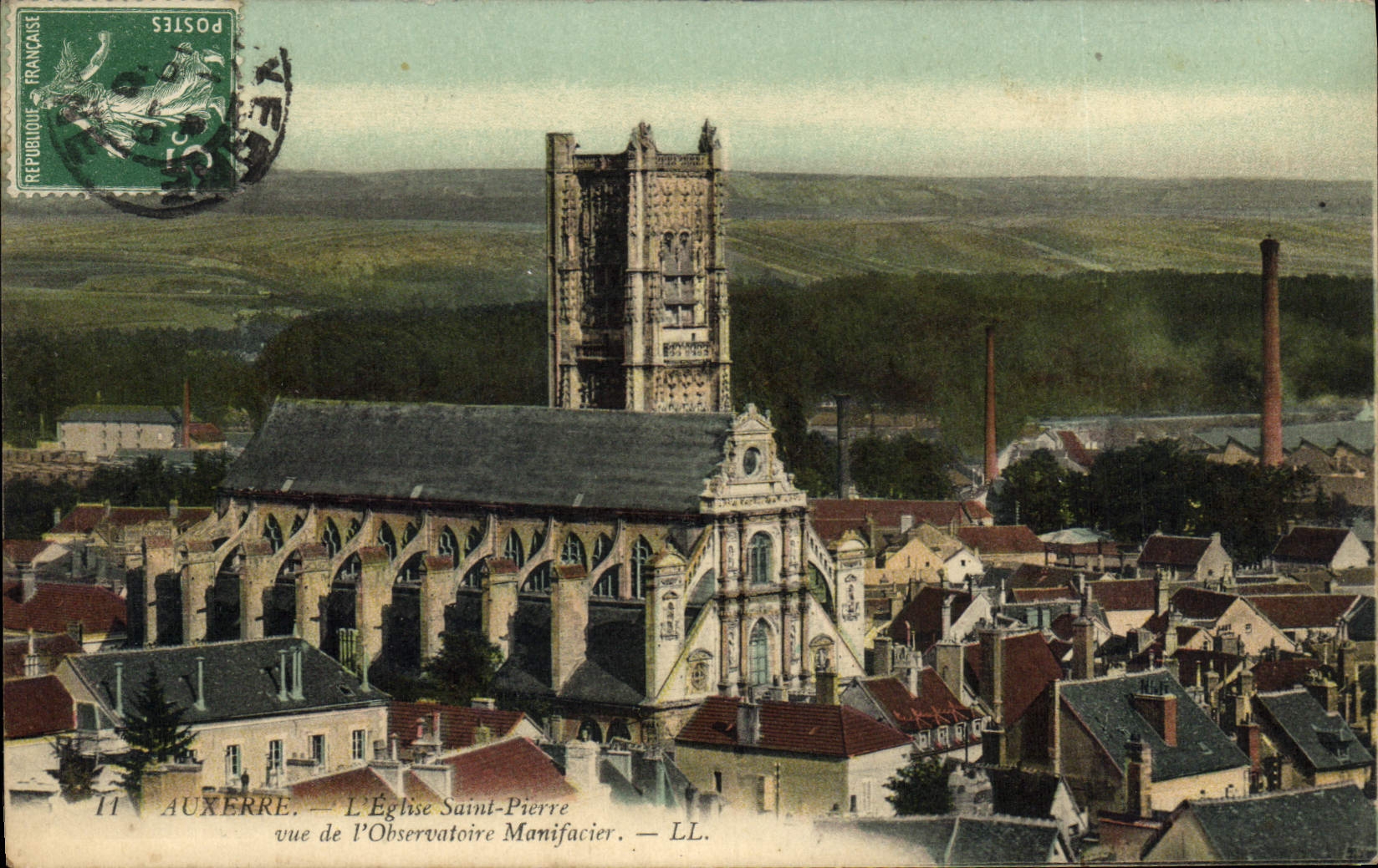 CPA Auxerre l'eglise Saint Pierre vue de l'Observatoire Manifacier 