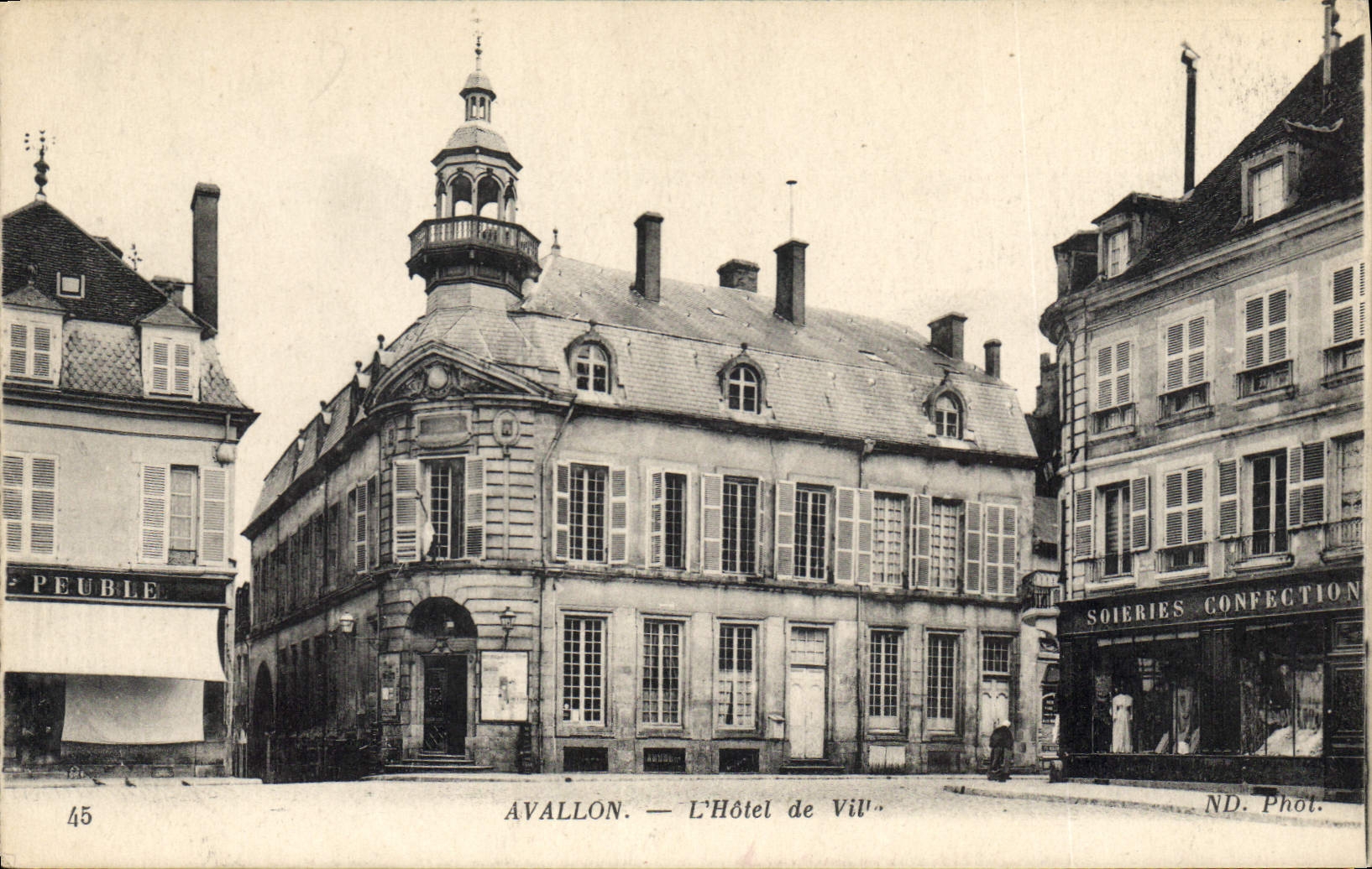 CPA Avallon hotel de Ville 