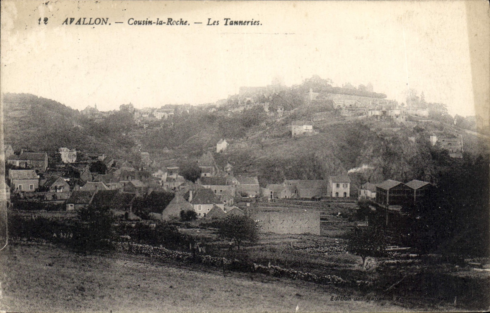 CPA Avallon Cousin la Roche les Tanneries 
