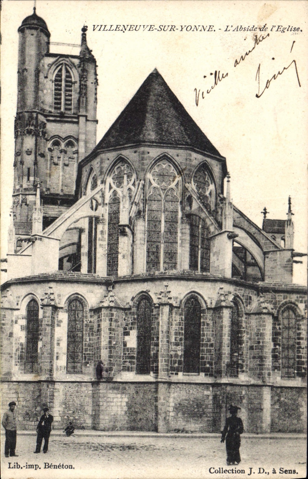 CPA Villeneuve sur Yonne L'Abside de l'Eglise