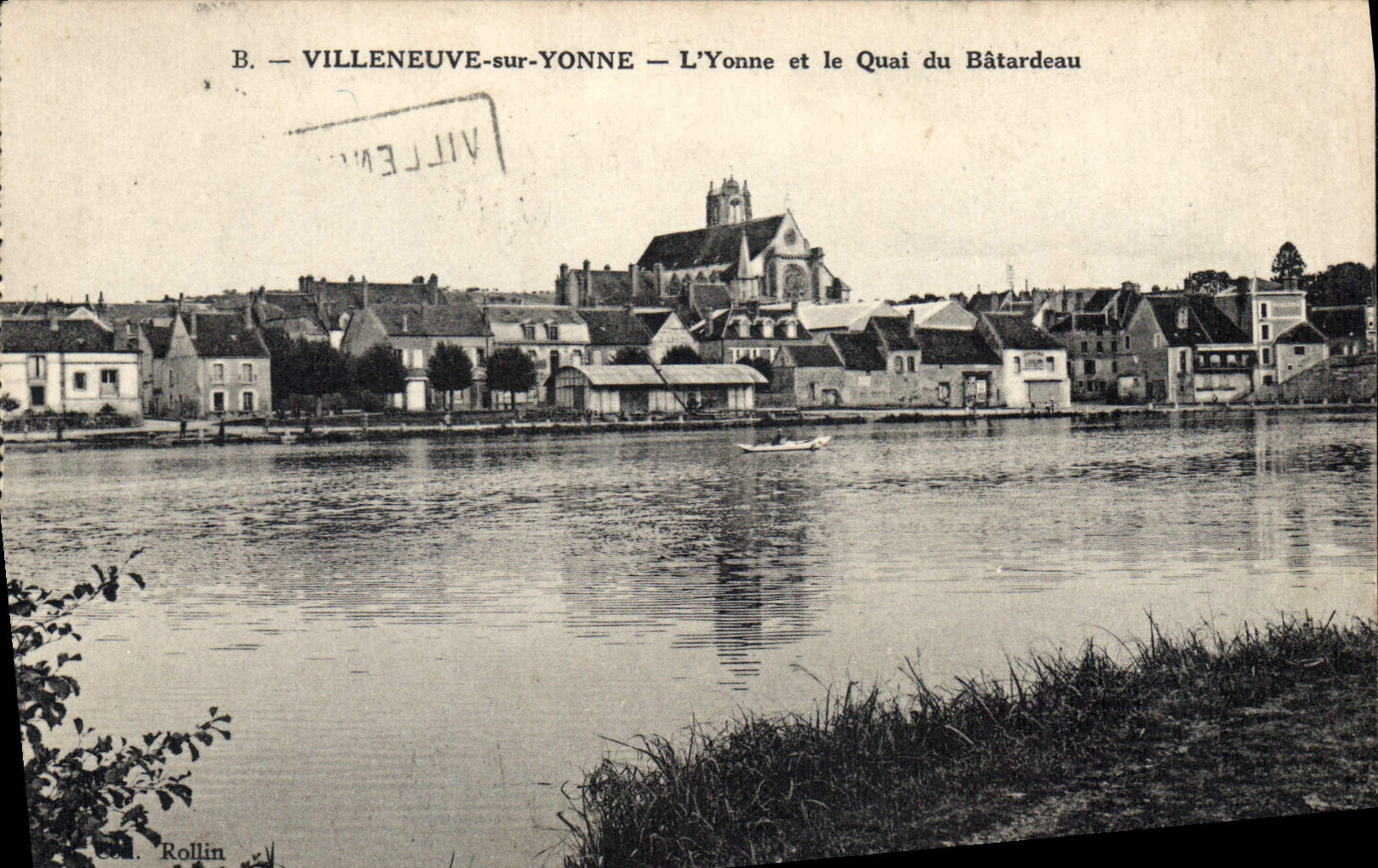 CPA Villeneuve sur Yonne L'Yonne et le Quai du Batardeau