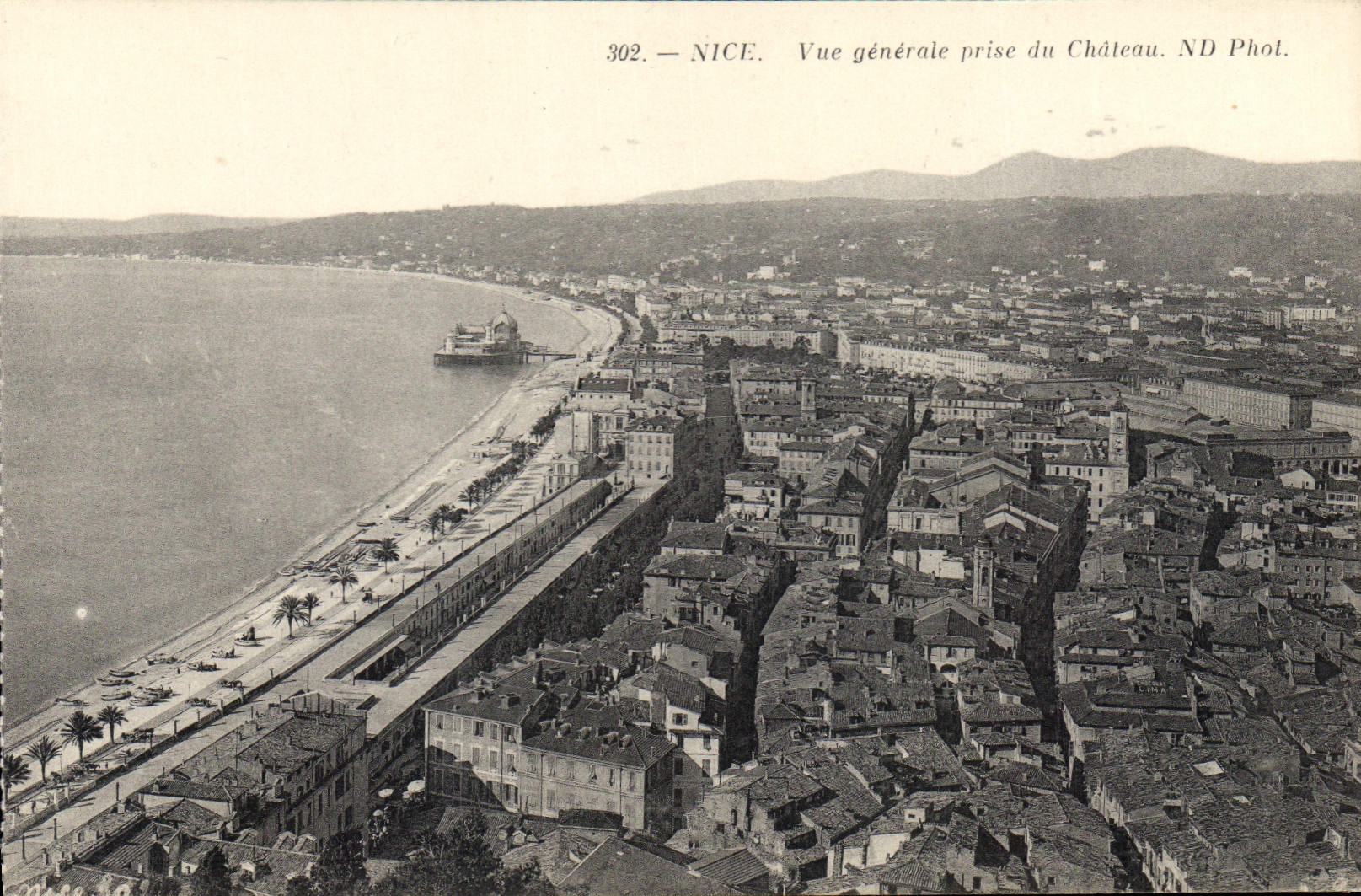 CPA Nice Vue generale prise du Chateau 
