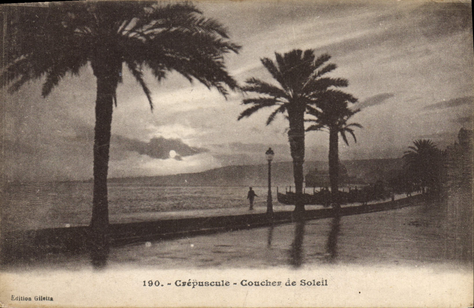 CPA Crepuscule Coucher de Soleil 