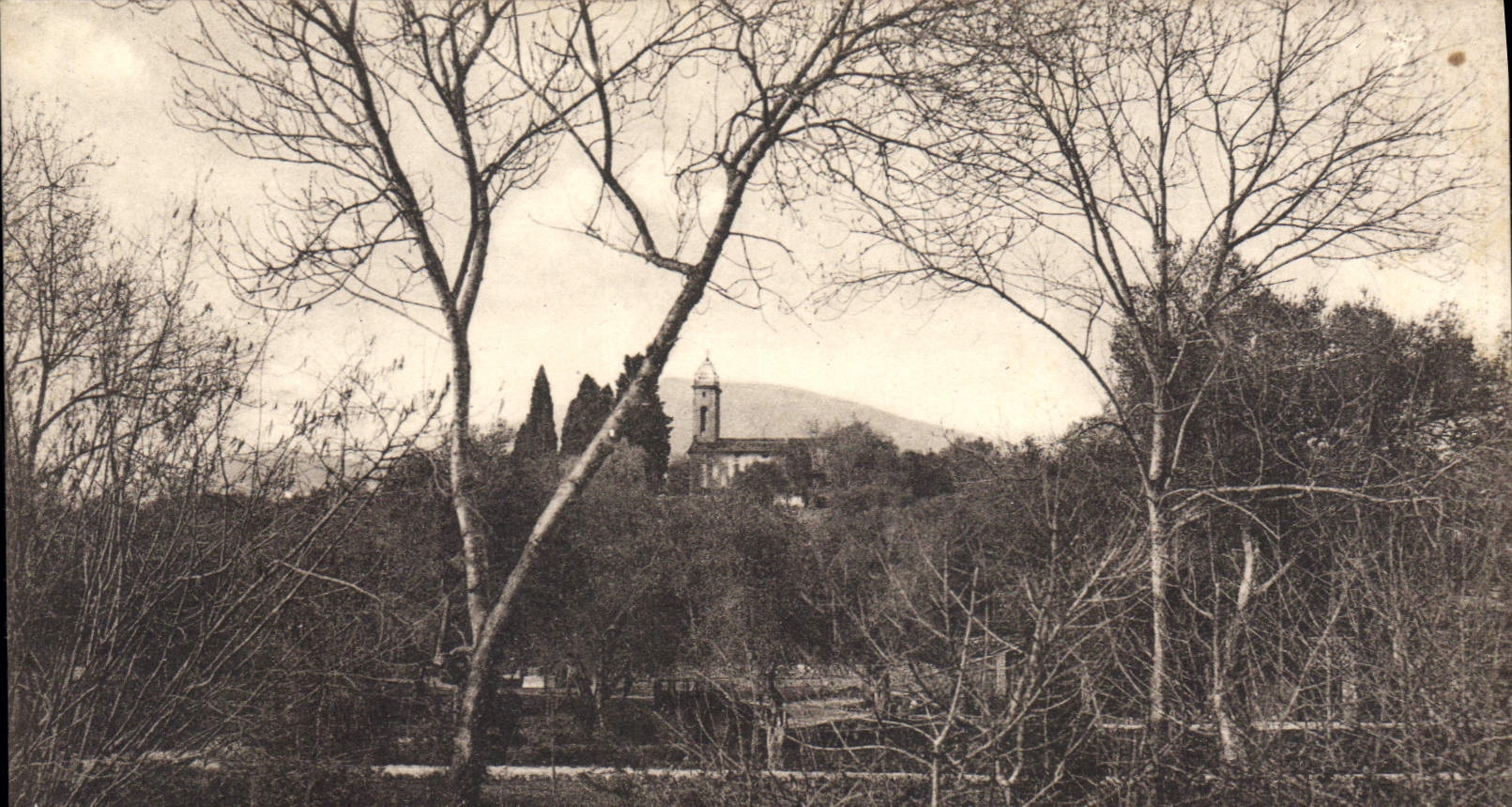 CPA Roquefort Alpes Maritimes L'Eglise Notre Dame de Canlache 