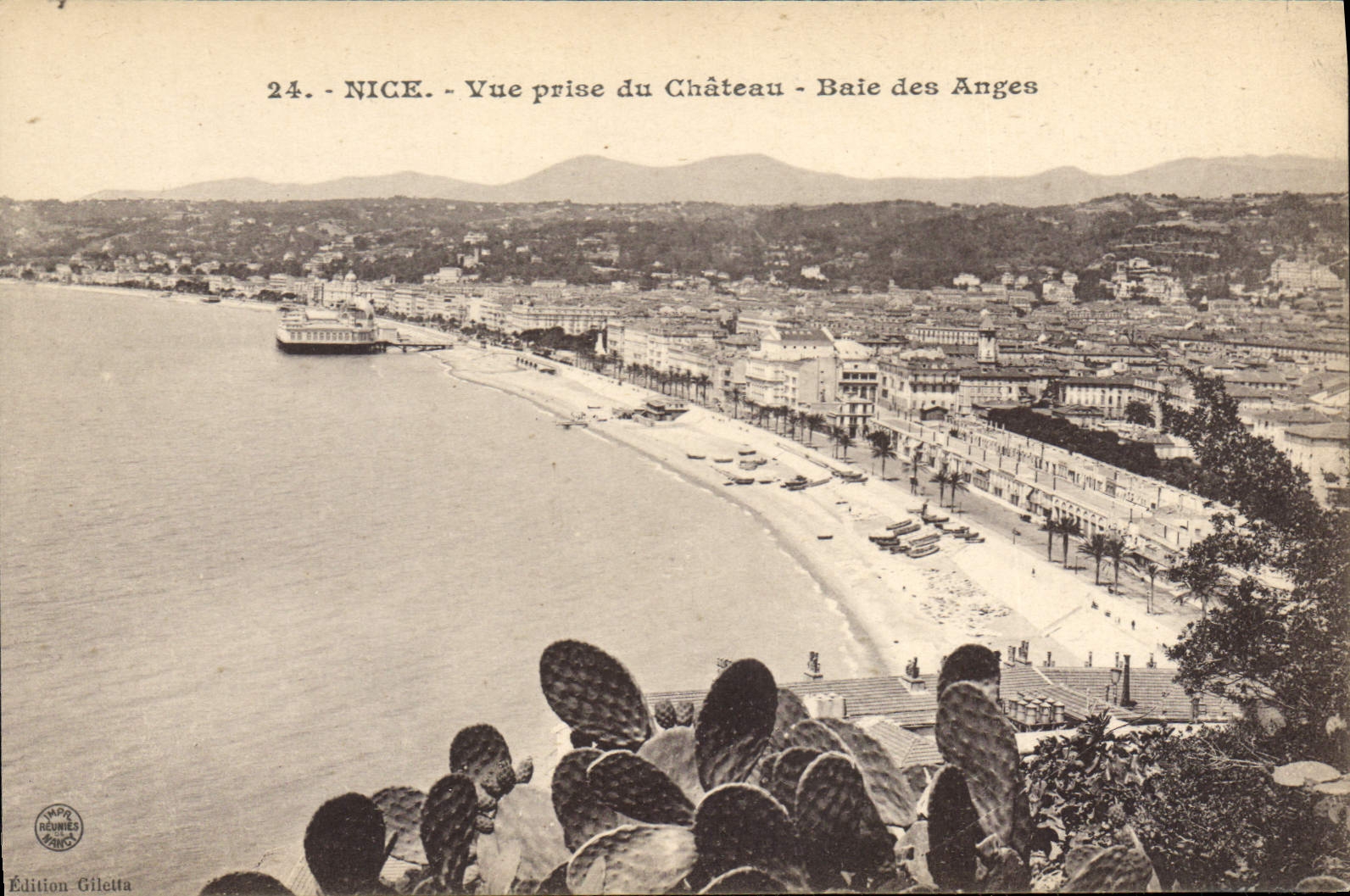 CPA Nice Vue prise du Chateau Baie des Anges 