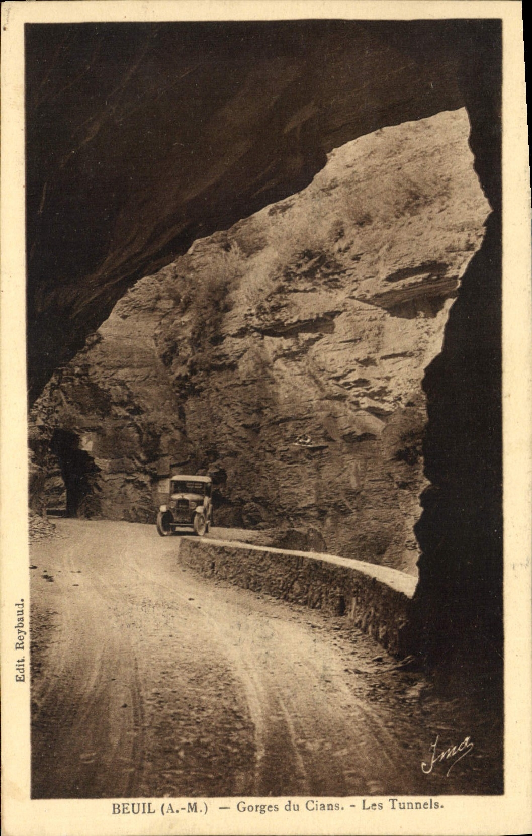 CPA Beuil A M Gorges du Cians Les Tunnels