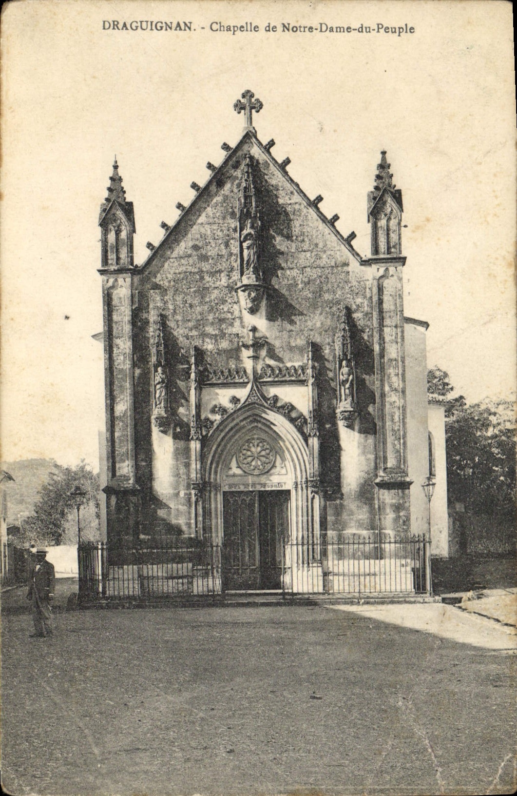 CPA Draguignan Chapelle de Notre Dame du Peuple