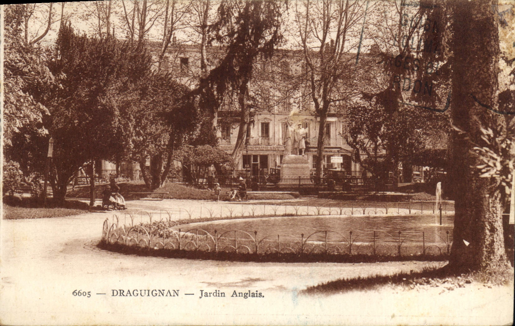 CPA Draguignan Jardin Anglais 