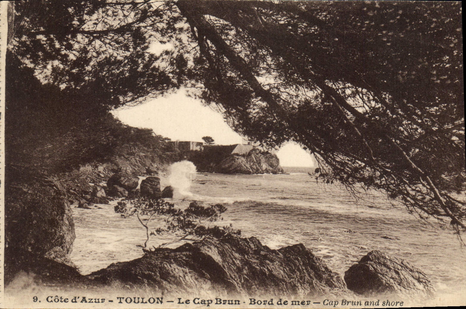 CPA La Cote d'Azur Toulon Le Cap Brun Bord de mer 