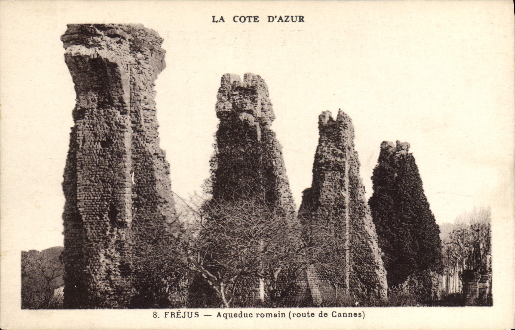 CPA La Cote d'Azur Frejus Aqueduc romain route de Cannes 