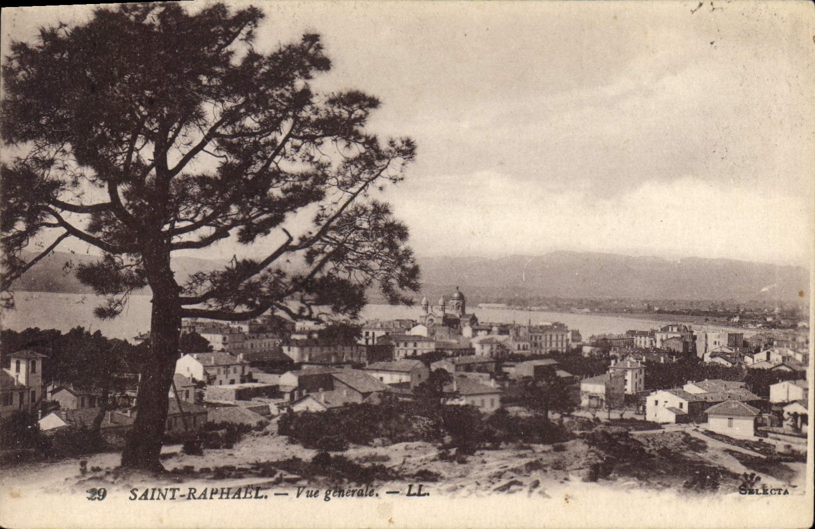 CPA Saint Raphael Vue generale 