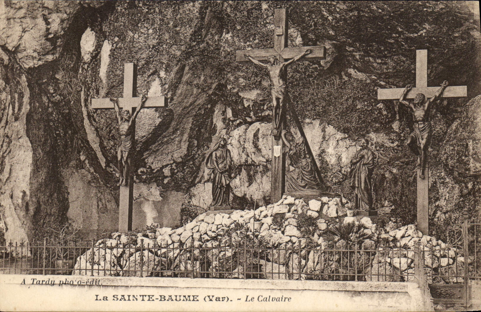 CPA La Sainte Baume Var Le Calvaire 