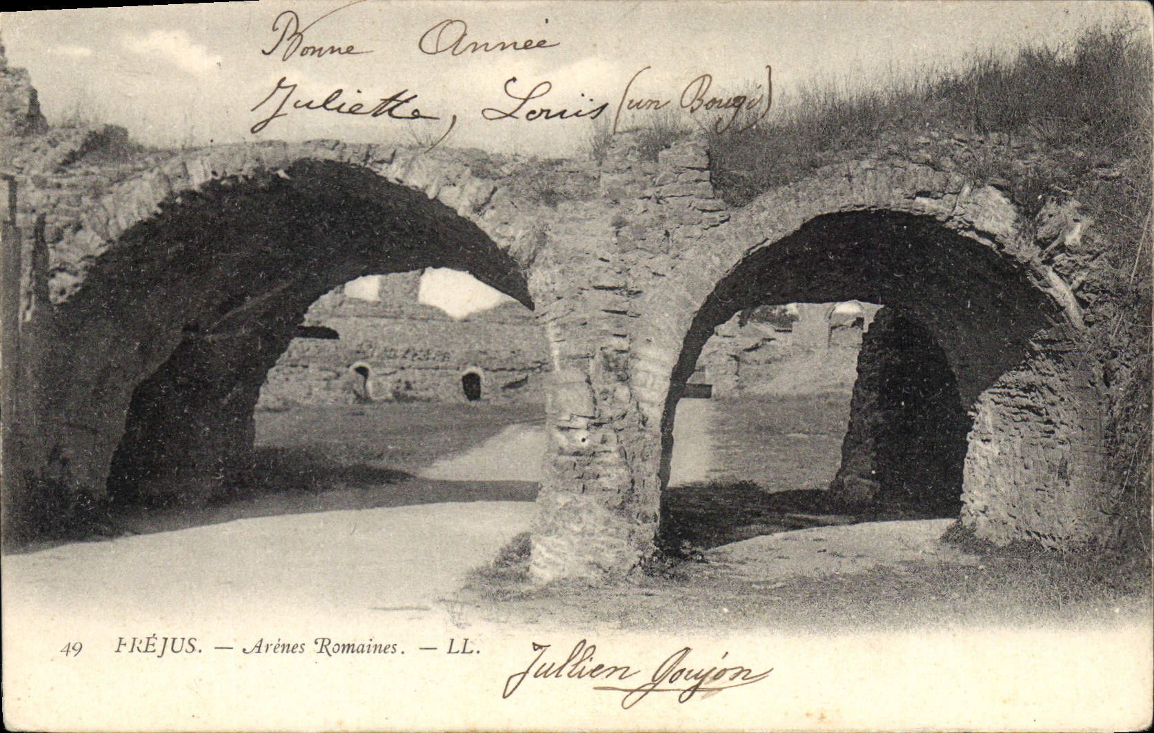 CPA Frejus Avenes Romaines 