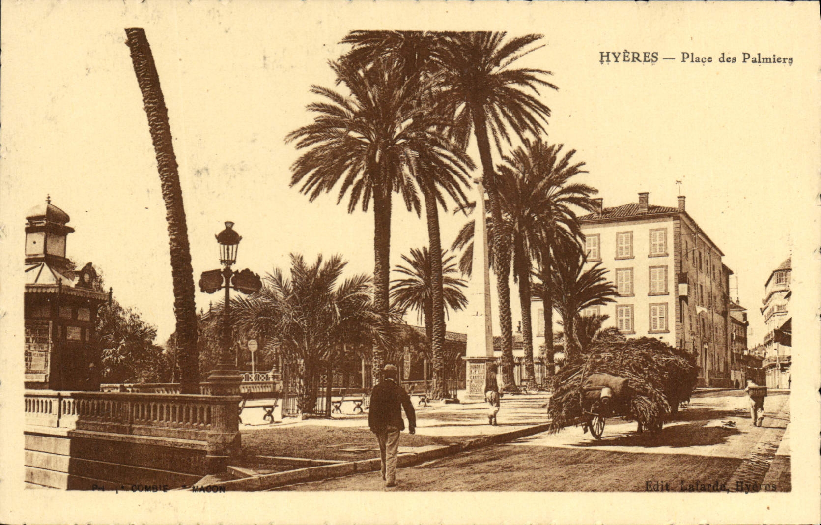 CPA Hyeres Place des Palmiers 