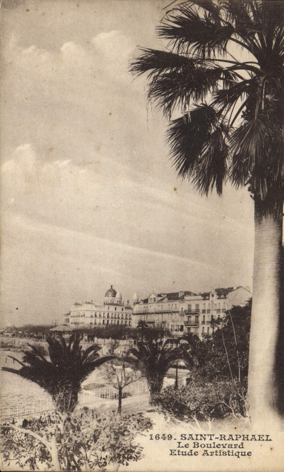 CPA Saint Raphael Le Boulevard Etude Artistique 